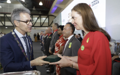 Gazeta do Povo é homenageada com Medalha da Inconfidência