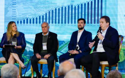 Representantes do Pró-Paraná acompanham debates no evento “Logística Brasil”