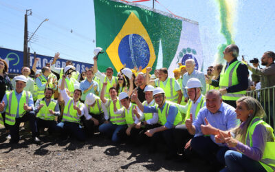 Pró-Paraná marca presença em evento de lançamento das obras do Contorno Sul e PR-423