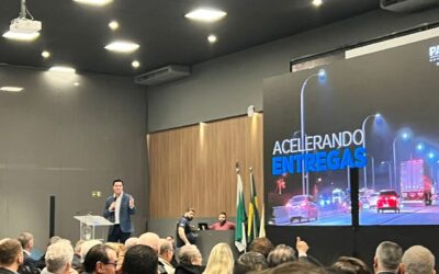 Movimento Pró-Paraná prestigia lançamento de programa estadual de pavimentação urbana