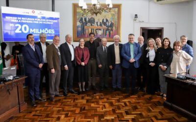 Pró-Paraná participa de cerimônia de doação de recursos para construção do HCzinho