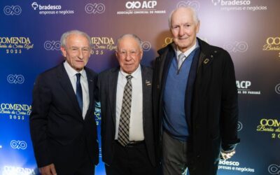 Presidente do Pró-Paraná prestigia entrega de Comenda Barão do Serro Azul a Mário Gazin