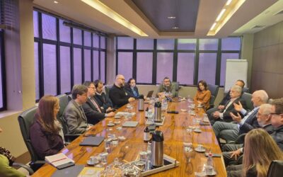 Movimento Pró-Paraná apresenta pautas prioritárias em reunião com o Comitê Editorial do GRPCom