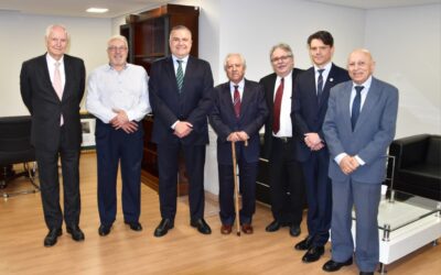 Representantes do Pró-Paraná prestigiam solenidade dos 172 anos de emancipação do Paraná na Alep