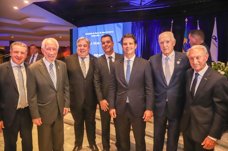 Movimento Pró-Paraná prestigia posse da nova diretoria da ACP e reforça parceria institucional